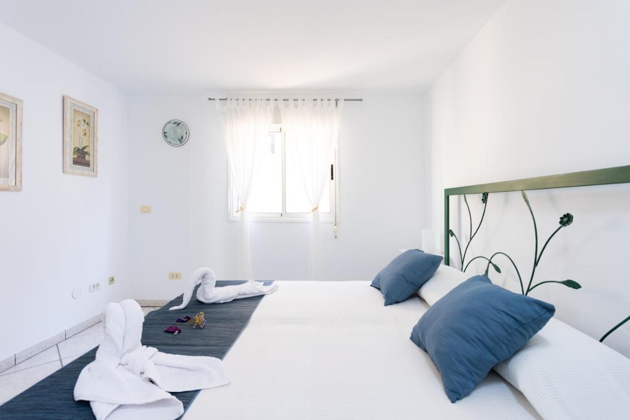 פוריס דה אבונה Casa Naranja - Heated Pool - Bbq - Terrace - Free Wifi - Child & Pet-Friendly - 3 Bedrooms - 6 People מראה חיצוני תמונה