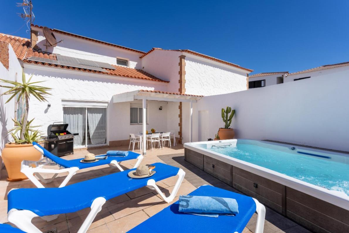 פוריס דה אבונה Casa Naranja - Heated Pool - Bbq - Terrace - Free Wifi - Child & Pet-Friendly - 3 Bedrooms - 6 People מראה חיצוני תמונה